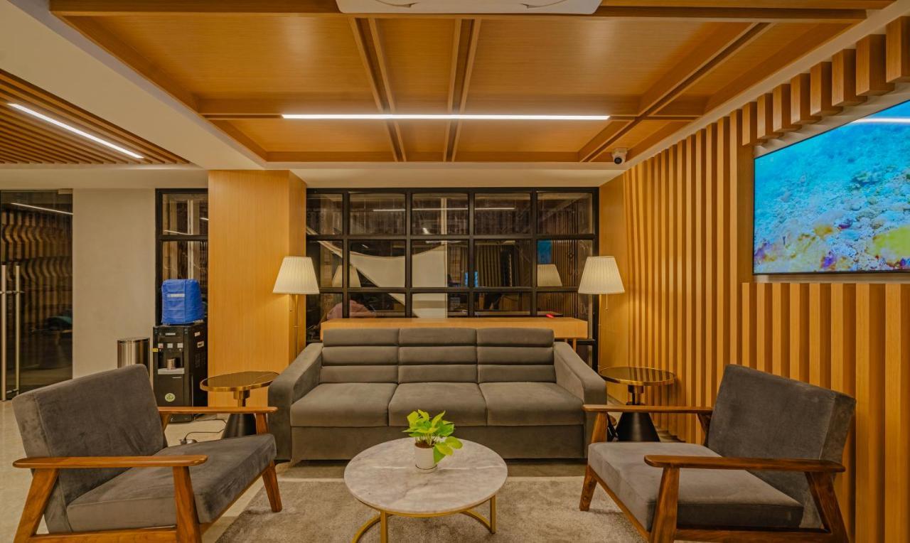 Treebo Premium D Consulate Hotel Haidarábád Kültér fotó