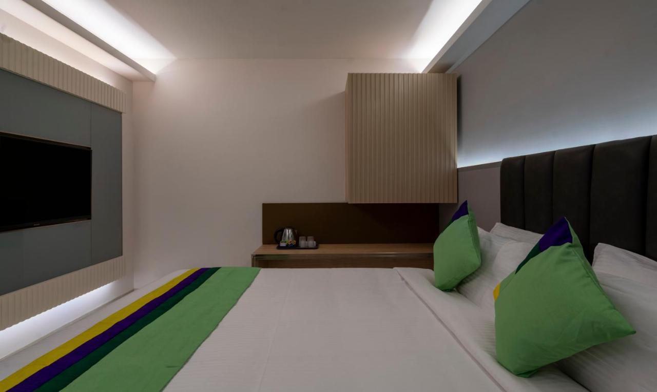 Treebo Premium D Consulate Hotel Haidarábád Kültér fotó