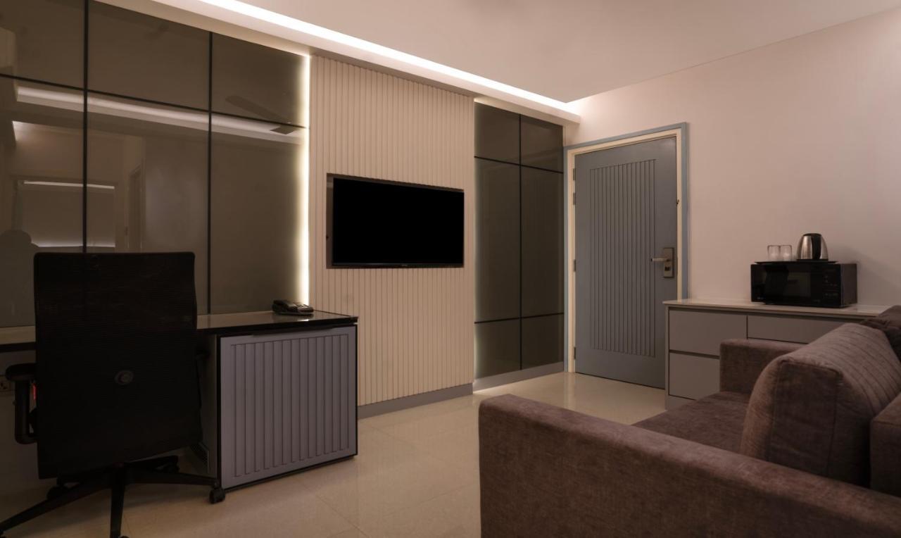 Treebo Premium D Consulate Hotel Haidarábád Kültér fotó